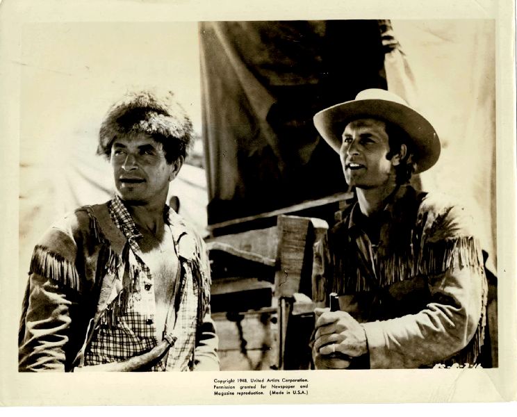 Publicity Photo/Still: GEORGE MONTGOMERY - INDIAN SCOUT 1950 Looking To Side