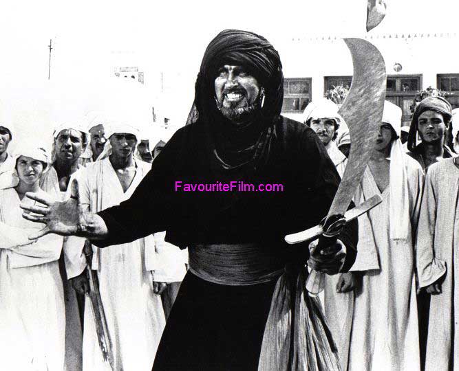 RAIDERS OF THE LOST ARK: B/W Still Cairo Swordsman RAIDERS OF THE LOST ARK: B/W Still Cairo Swordsman