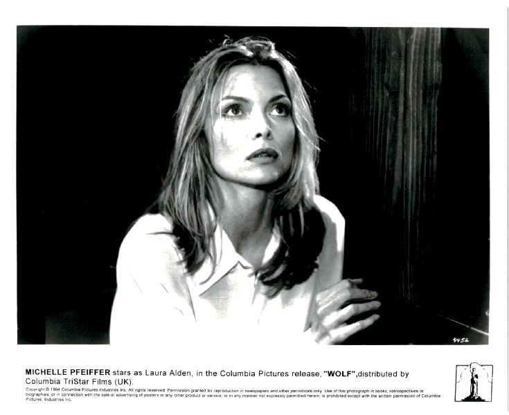Publicity Photo/Still: MICHELLE PFEIFFER 1987 WOLF (Close Up) Publicity Photo/Still: MICHELLE PFEIFFER 1987 WOLF (Close Up)