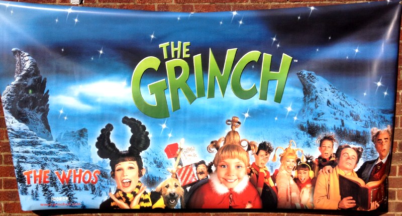 HOW THE GRINCH STOLE CHRISTMAS: The Whos & Title Cinema Banner HOW THE GRINCH STOLE CHRISTMAS: The Whos & Title Cinema Banner