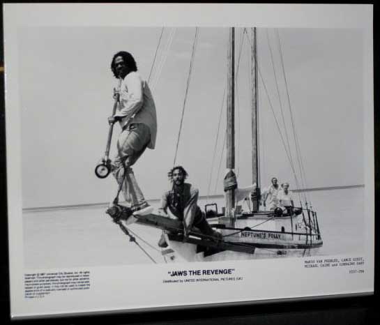JAWS THE REVENGE: Publicity Still Mario Van Peebles at Head of Boat JAWS THE REVENGE: Publicity Still Mario Van Peebles at Head of Boat