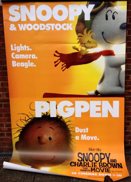 Cinema Banner: SNOOPY AND CHARLIE BROWN THE PEANUTS MOVIE 2015 (Snoopy & Pigpen)