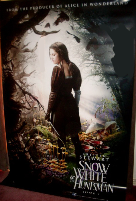 SNOW WHITE & THE HUNTSMAN: Kristen Stewart Cinema Banner