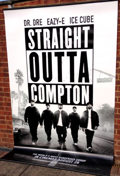 Cinema Banner: STRAIGHT OUTTA COMPTON 2015 NWA Dr Dre Ice Cube Eazy-E MC Ren